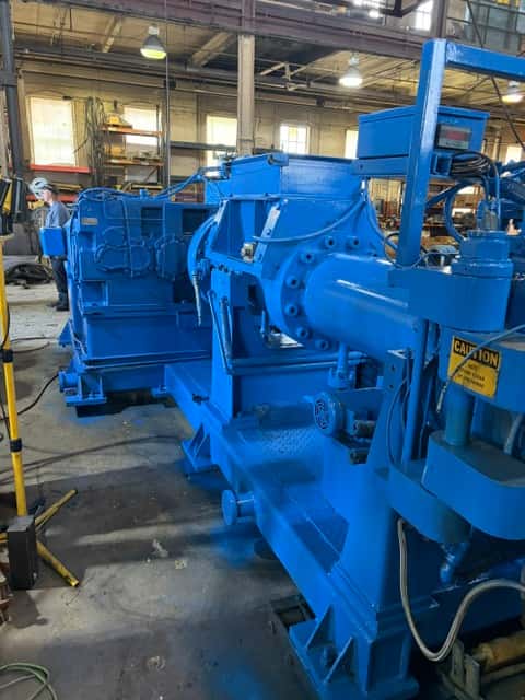 Farrel 10" Hot feed drop extruder, 6/1 L/D, 150HP DC, Dual hydraulic swing screen heads. Ideal for an F80 mixer.